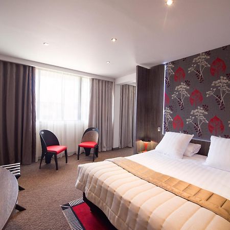 Best Western Premier Le Patio Des Artistes Wellness Jacuzzi Cannes Bagian luar foto