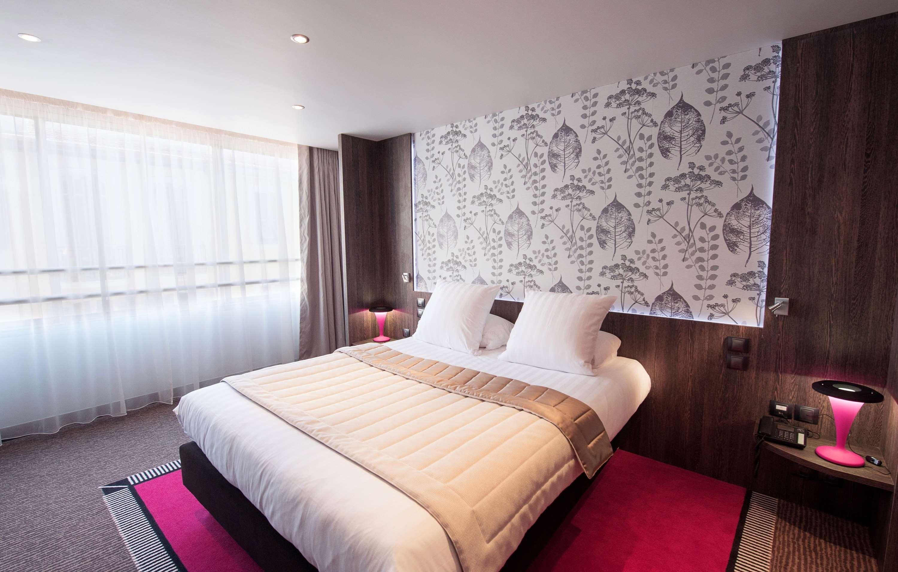 Best Western Premier Le Patio Des Artistes Wellness Jacuzzi Cannes Bagian luar foto